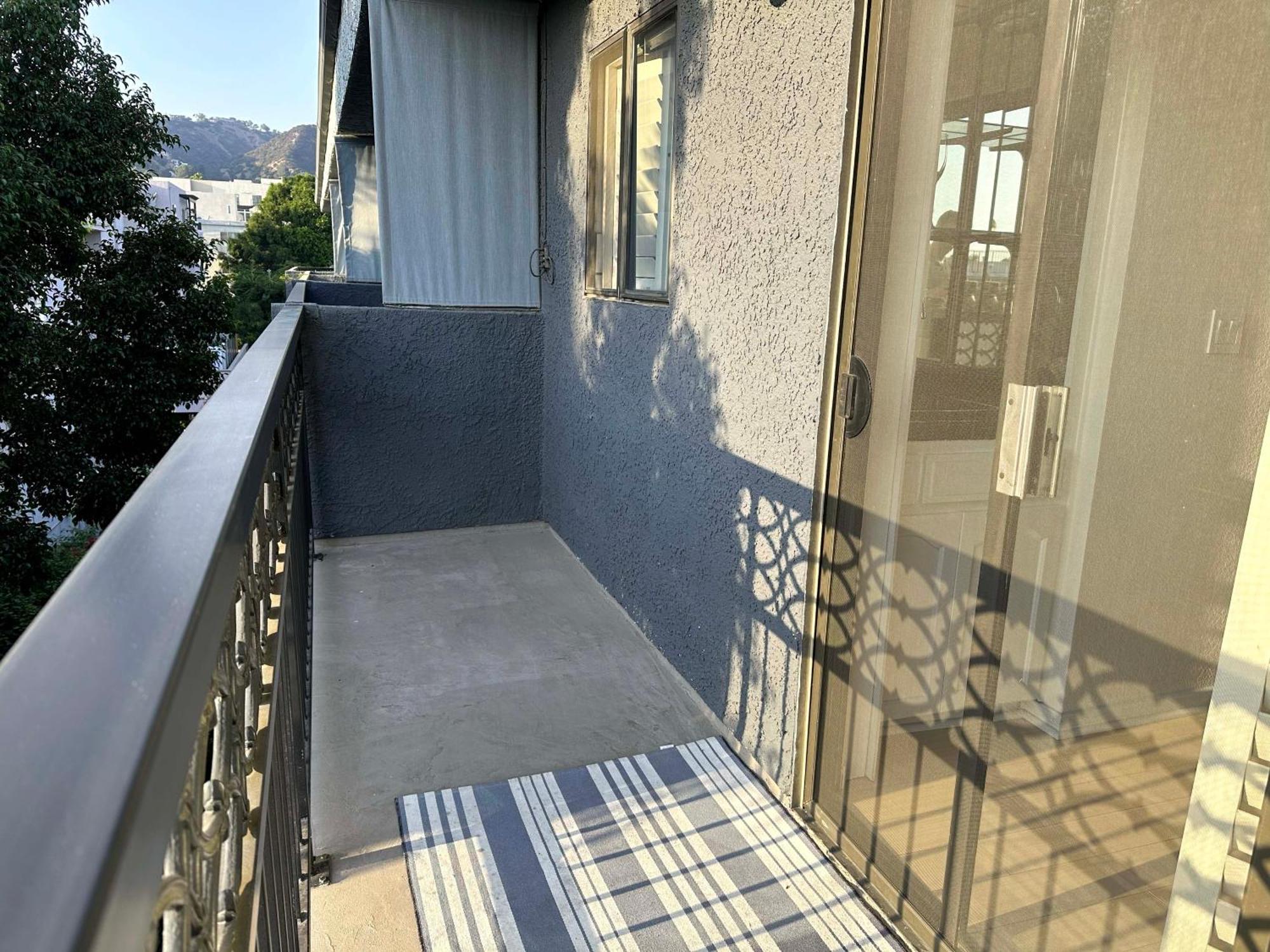Apartment 1 Bd Near Sunset Blvd Angeles