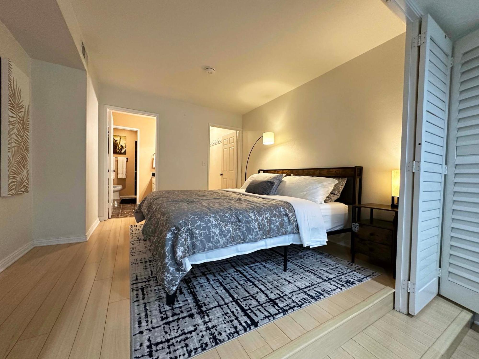 1 Bd Near Sunset Blvd Angeles Appartamento *